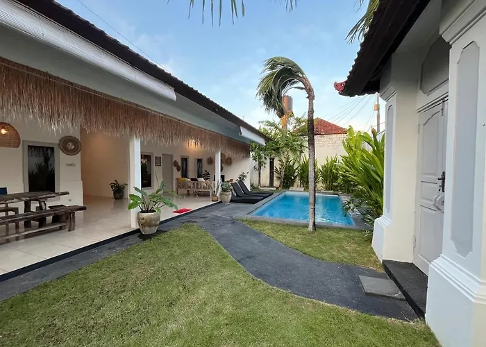 别墅 2 Br- Private Pool 塞米亚克